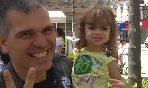 Delegado Furtado participa de passeatas pró-Bolsonaro em quatro cidades do Sul Fluminense